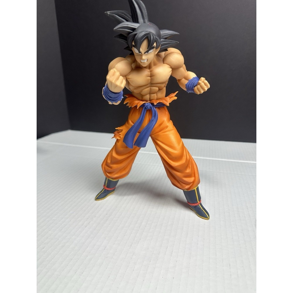 10" Dragon Ball Z Goku Ichiban Kuji Figure - Super Saiyan Action Collectible - Picture 2 of 7